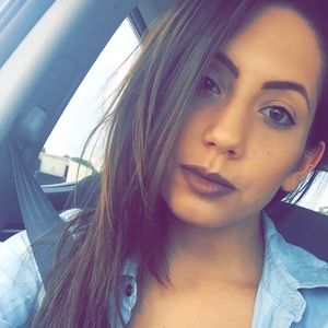 Meet your Posher, Christina